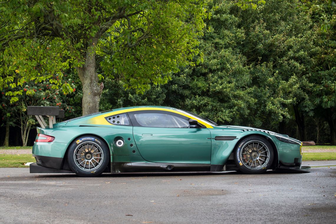 2005 Aston Martin DBR9